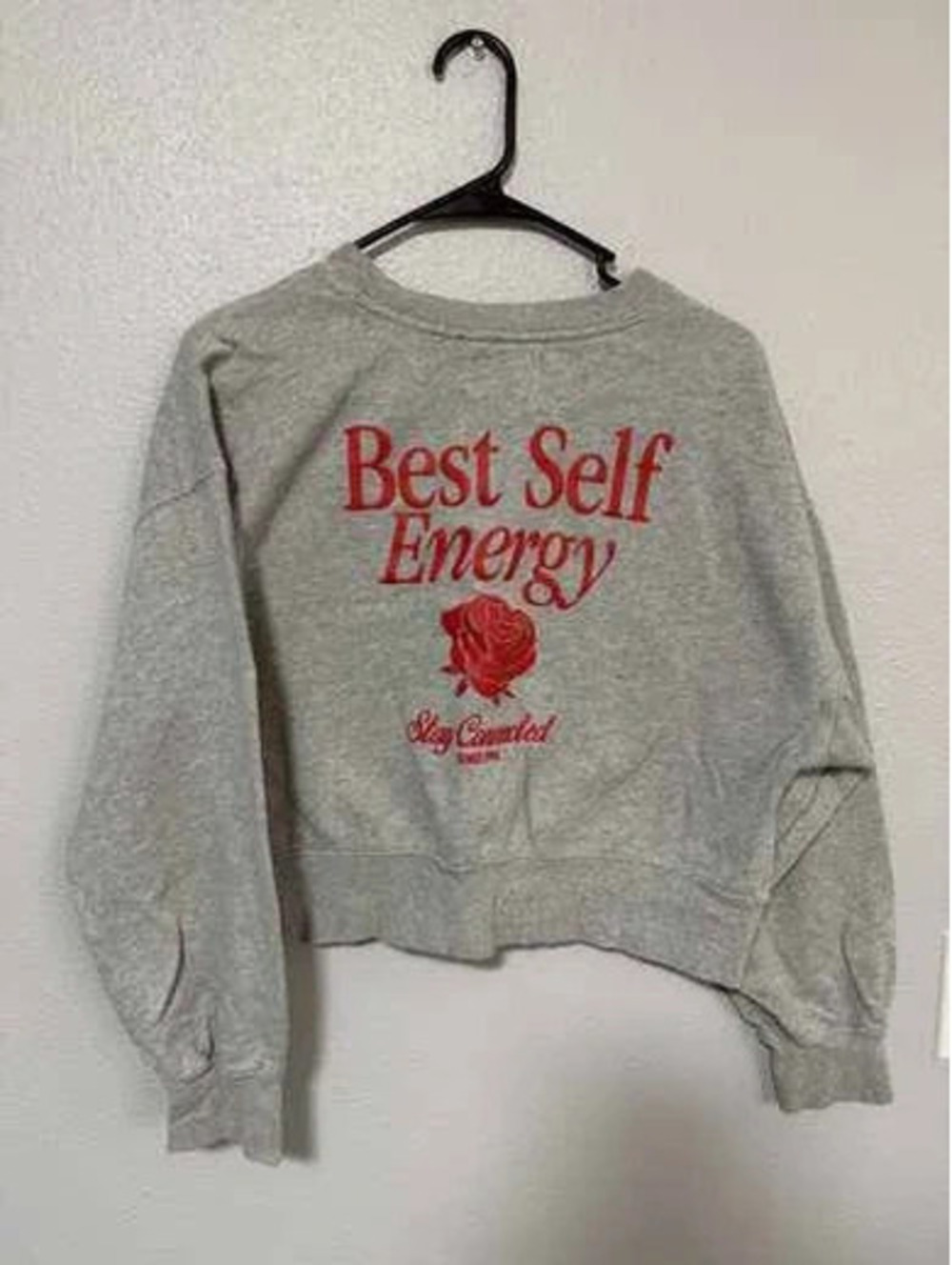 #6125 Old Navy Best Self Energy Cropped Sweatshirt Size M
